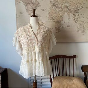Contemporary Anthropologie Akemi and Kin Lindy Embroidered Popover Blouse S
